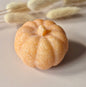 Edelsteen  Pompoen Carving Oranje Calciet 5cm – Handgesneden herfstmagie voor Halloween Decoratie