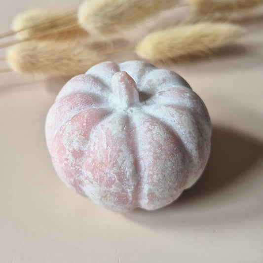 Edelsteen Pompoen Carving Roze Aragoniet 5cm – Handgesneden herfstmagie voor Halloween Decoratie