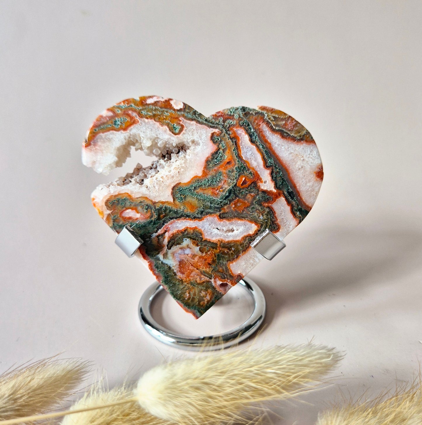 Rotes Druzy-Moosachat-Herz (8-10 cm) – Liebe &amp; Leidenschaft
