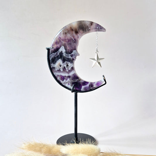 XL Gemstone Moss Agate Moon on Stand (Druzy &amp; Patterns) #158 - 400g 12,7cm