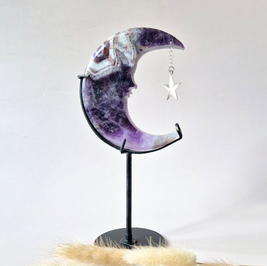 XL Gemstone Moss Agate Moon on Stand (Druzy &amp; Patterns) #158 - 400g 12,7cm