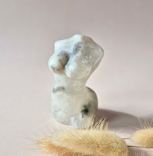 Gemstone Female Body Bust (8 cm) - Rose Quartz