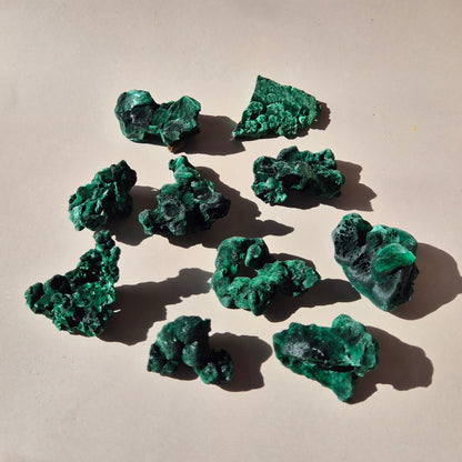 Velvet Malachite - Raw Malachite Gemstone Piece E. 95gr.