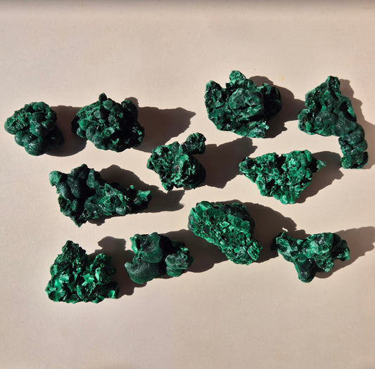 Velvet Malachite - Raw Malachite Gemstone Piece E. 95gr.
