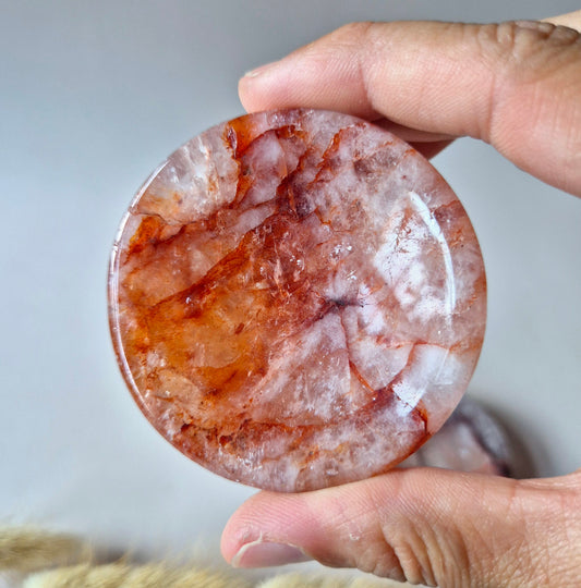 Rhodonite Bowl (6-7 cm) – Love, Self-Confidence &amp; Emotional Healing