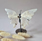 Blauwe Maansteen Vlinder met Metalen Standaard - Edelsteen Crystal Carving