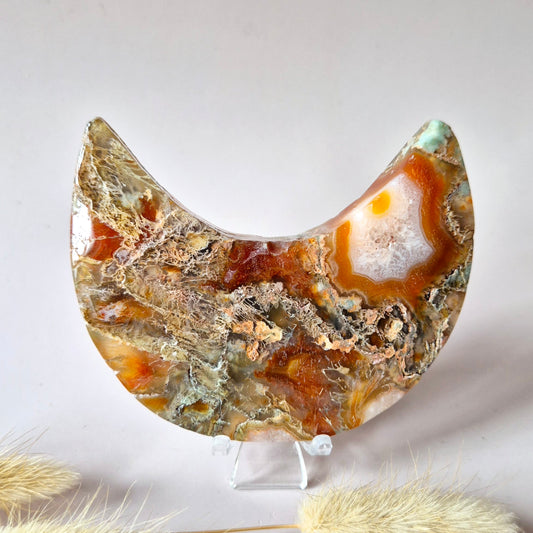 Rode Druzy Mosagaat Maan (8-10 cm) op standaard – #52