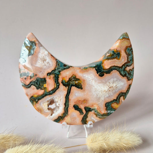 Rode Druzy Mosagaat Maan (8-10 cm) op standaard – #53