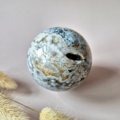 Kristallen Edelsteen Bol Ocean Jasper Bol – 50–60 mm – Druzy & Details