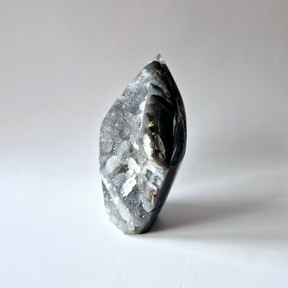 Edelsteen Druzy Sphalerite Flame Sculptuur #1 - 283g