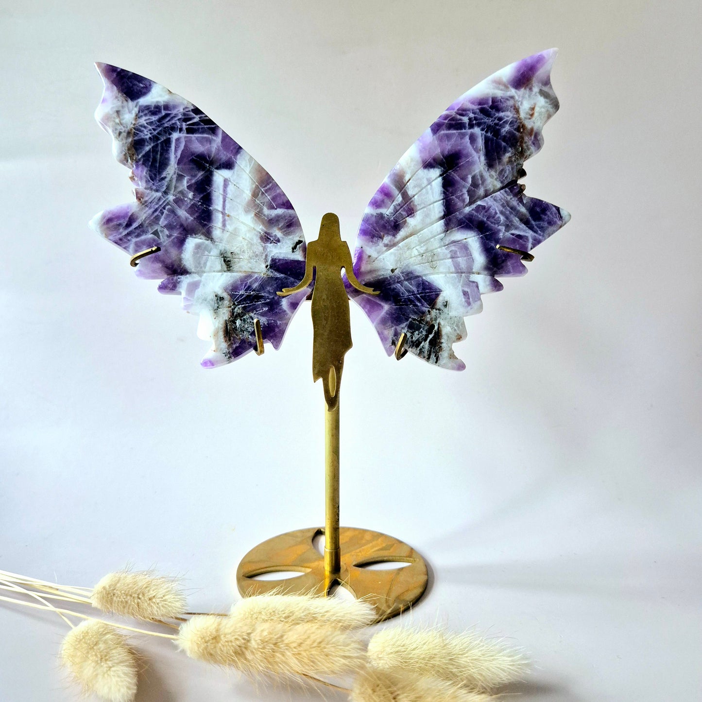 XL Dream Amethist Fee XL Vleugels inclusief  Metalen Standaard