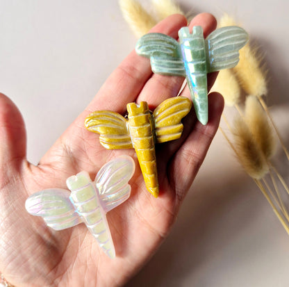 Angel Aura Libelle 5 cm – Rozenkwarts crystal carving in diverse steensoorten Edelsteen (kopie)