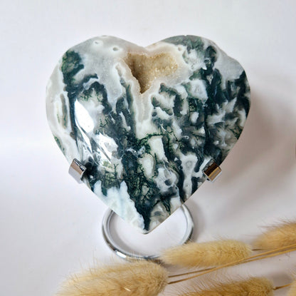 Edelstein Druzy Moosachat Herz auf Metallständer – Nr. 93 230 Gramm