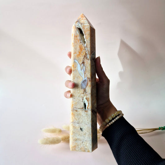 XXL Traum-Amethystturm – 880g Kraft &amp; spiritueller Frieden