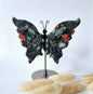 Afrikaanse Bloedsteen Vlinder op Standaard – Handgesneden Edelsteen Sculptuur 12–14 cm (African Bloodstone)