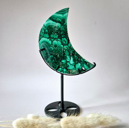 AA+ High‑quality Malachiet Maan op Standaard – 280g | Transformatie & Bescherming