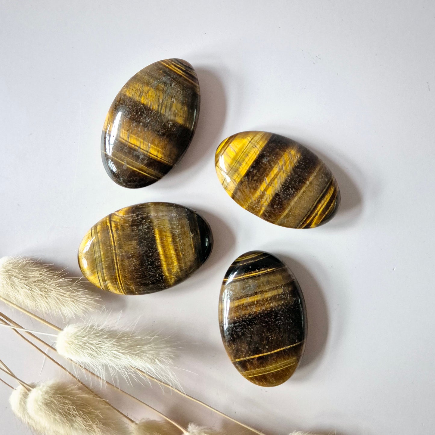 Edelstein Rosenquarz Handschmeichler (6-8 cm) – Liebe &amp; Harmonie Handschmeichler Sorgenstein