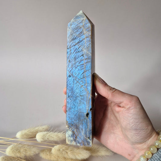 Moonstone–Sunstone Toren – 300 g – Maansteen Edelsteen Toren met gouden flash