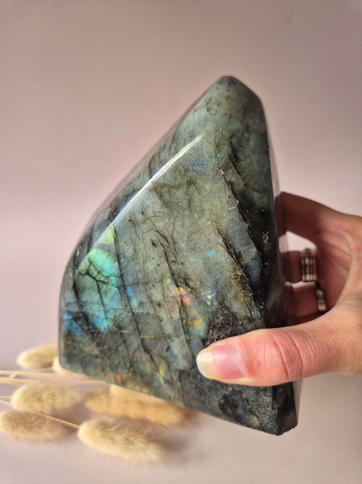 XXL Labradoriet Freeform van 1800g – Intense Flash & Spirituele Bescherming