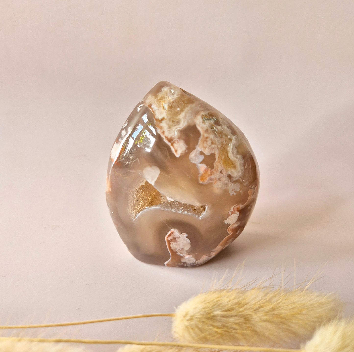 Edelsteen Druzy Pink Amethist flame 266g (Roze Amethist)