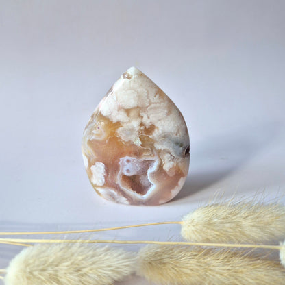 Edelsteen Druzy Pink Amethist flame 123g (Roze Amethist)