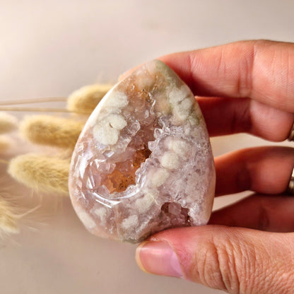 Edelsteen Druzy Pink Amethist flame 57g (Roze Amethist)