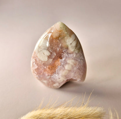 Edelsteen Druzy Pink Amethist flame 57g (Roze Amethist)