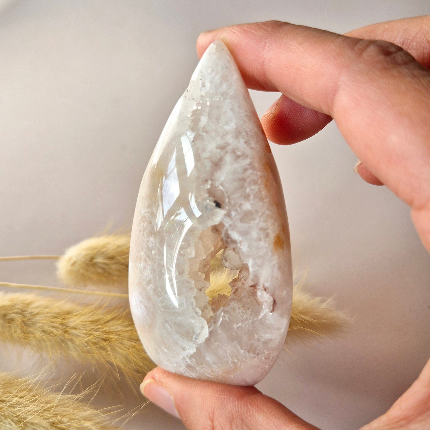 Edelsteen Druzy Pink Amethist flame 68g (Roze Amethist)