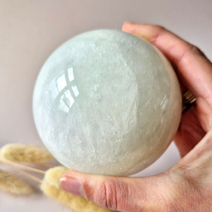 XL Edelsteen Bergkristal Bol 85 mm – Meesterhealer Kristalbol (872 g)