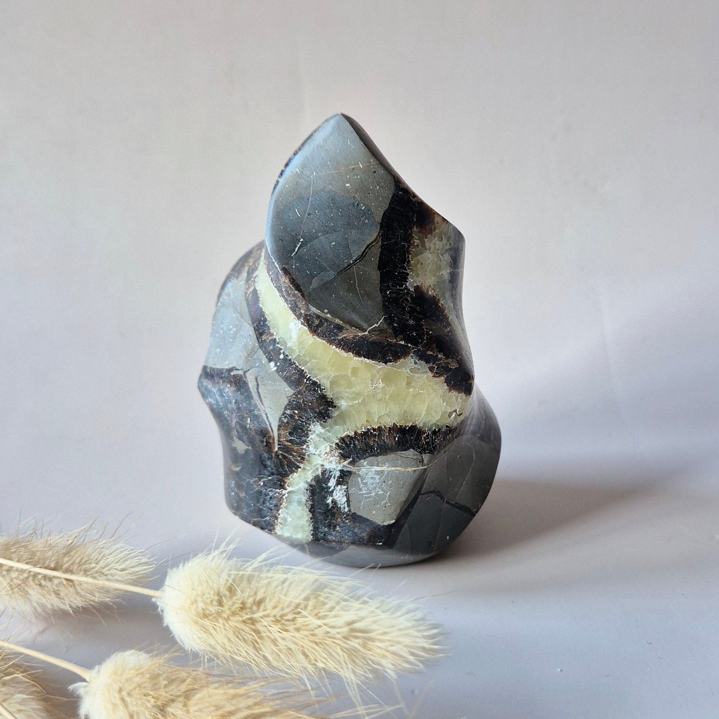 Edelstein Blauer Mondstein Flamme 7-9cm mit schönem Blitz