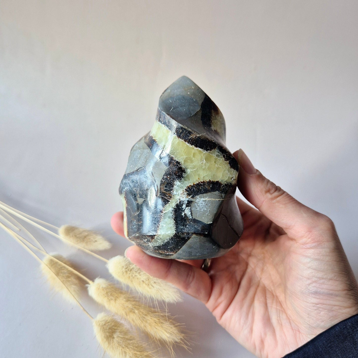 Edelstein Blauer Mondstein Flamme 7-9cm mit schönem Blitz