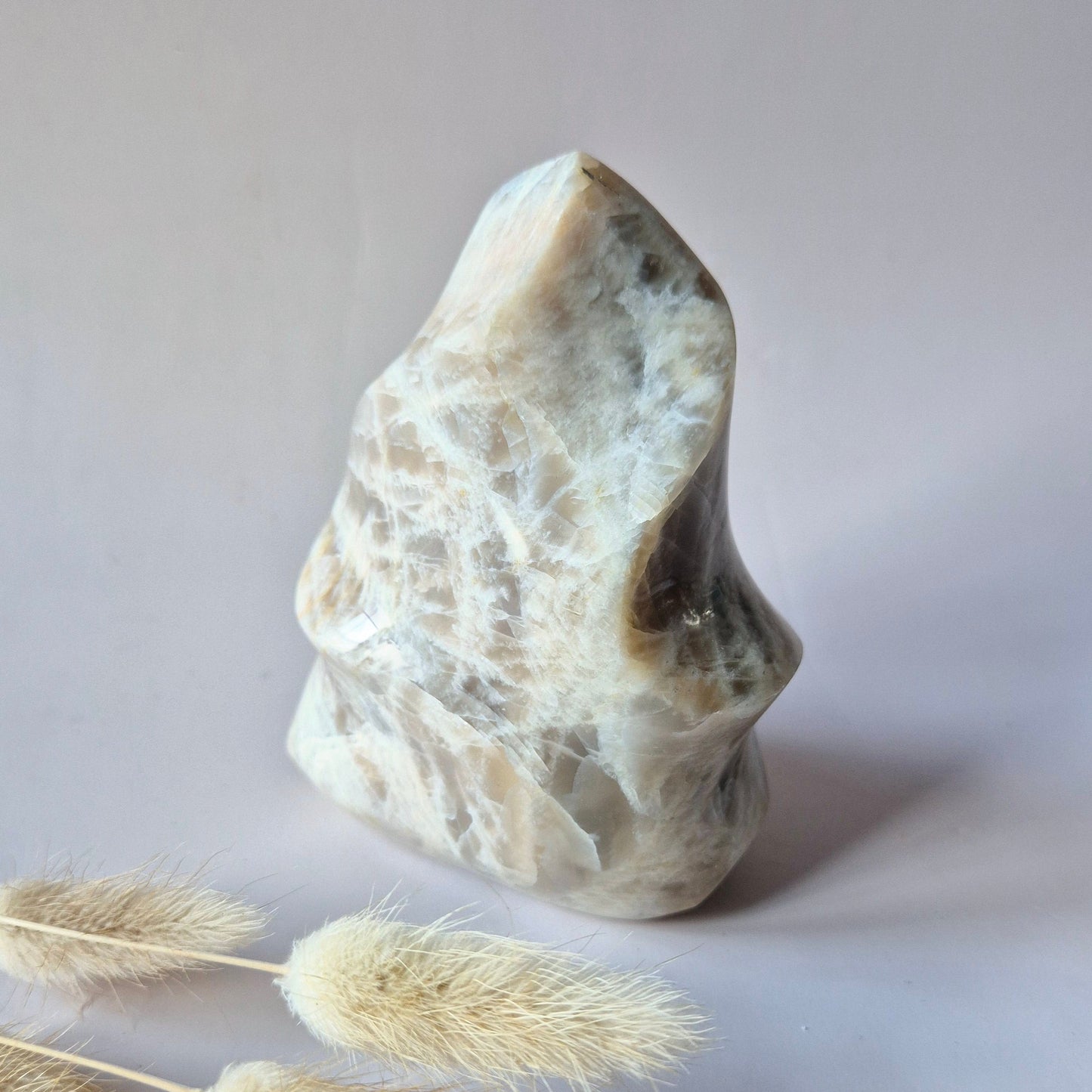 Gemstone Blue Moonstone Flame 7-9cm With Beautiful Flash