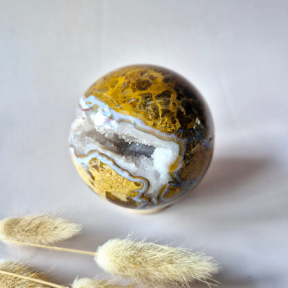 Druzy agaat bol van 453 gram – natuurlijke edelsteen met fonkelende geode voor rust en positieve energie – Moonlight Gemstones