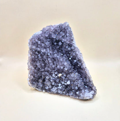 Edelsteen Gepolijste Amethist Geode van 444gram – Spirituele Eyecatcher met Krachtige Energie