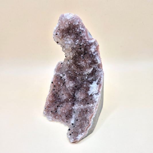 Edelsteen Gepolijste Amethist Geode van 176gram – Spirituele Eyecatcher met Krachtige Energie