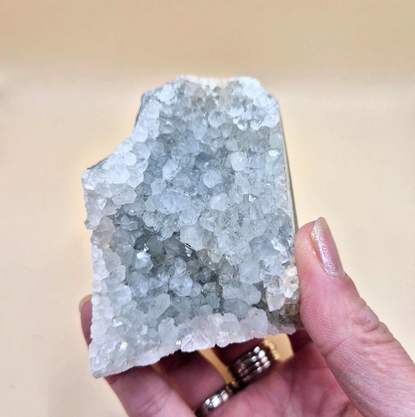 Edelsteen Gepolijste Amethist Geode van 192gram – Spirituele Eyecatcher met Krachtige Energie