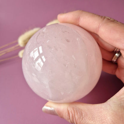 Kristallen Edelsteen Bol Rozenkwarts sphere 50mm-85mm Rose Quartz