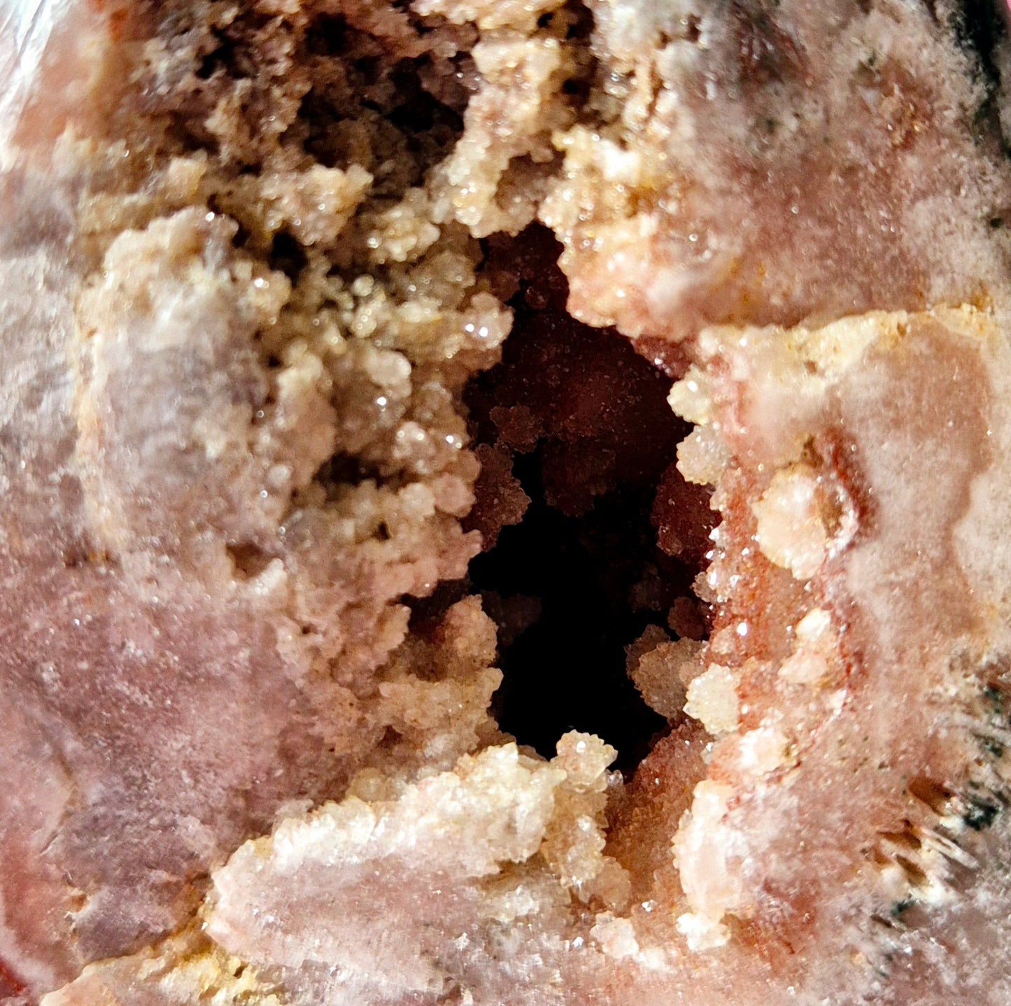 XXL Edelsteen Druzy Pink Amethist Geode van 2,5kg Freeform – Hoge Kwaliteit
