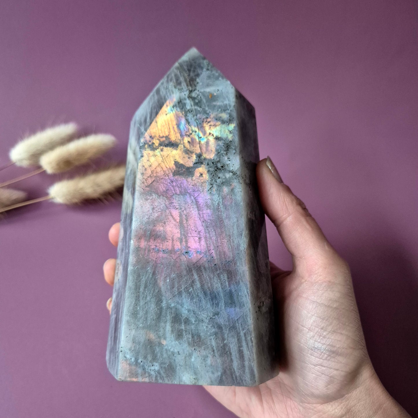 XL-Edelstein-Obeliskenturm aus Labradorit – 300 g – 10,6 cm | Super-Flash-Alarm!