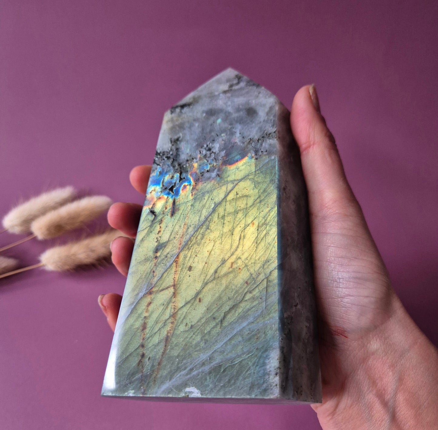 XL-Edelstein-Obeliskenturm aus Labradorit – 300 g – 10,6 cm | Super-Flash-Alarm!