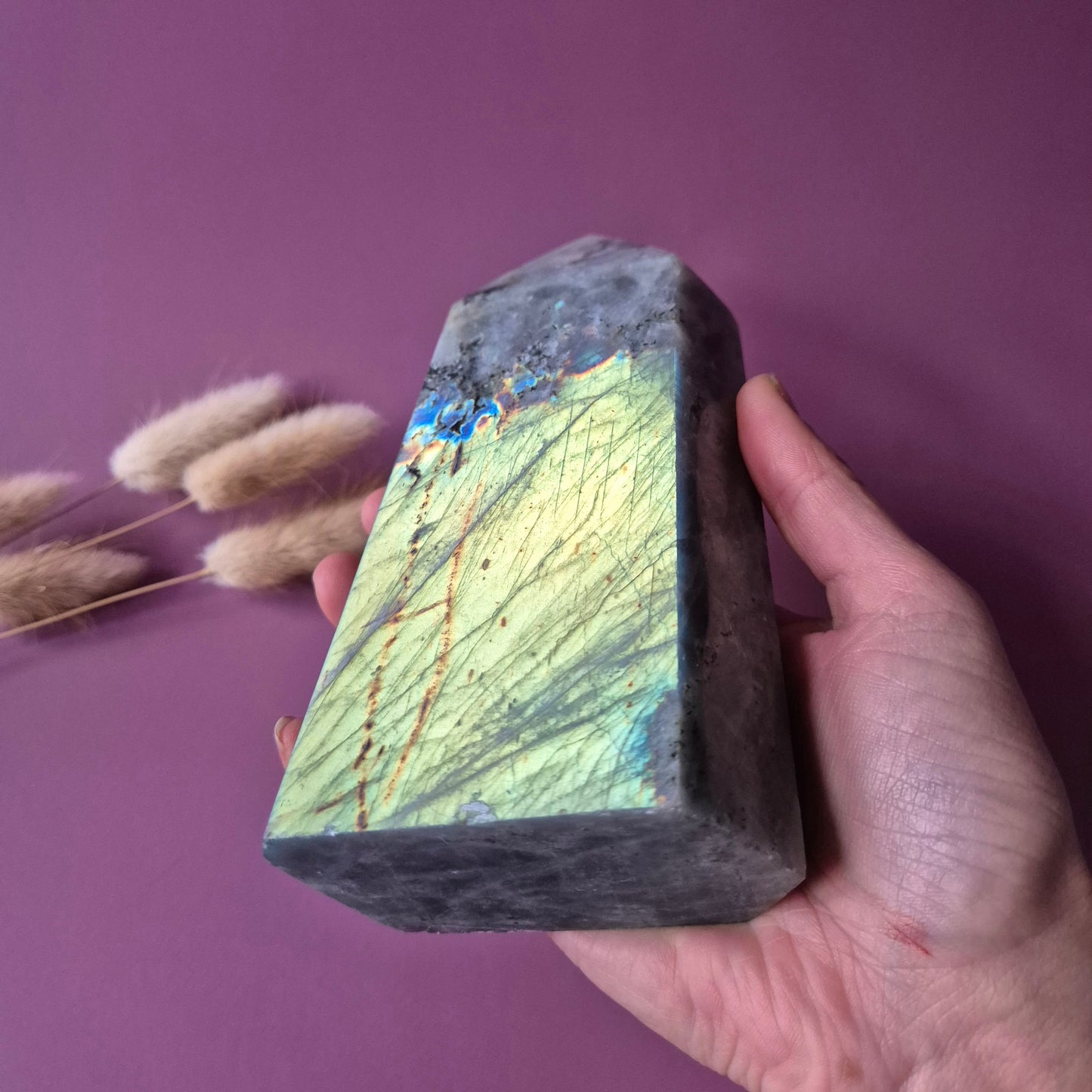 XL-Edelstein-Obeliskenturm aus Labradorit – 300 g – 10,6 cm | Super-Flash-Alarm!