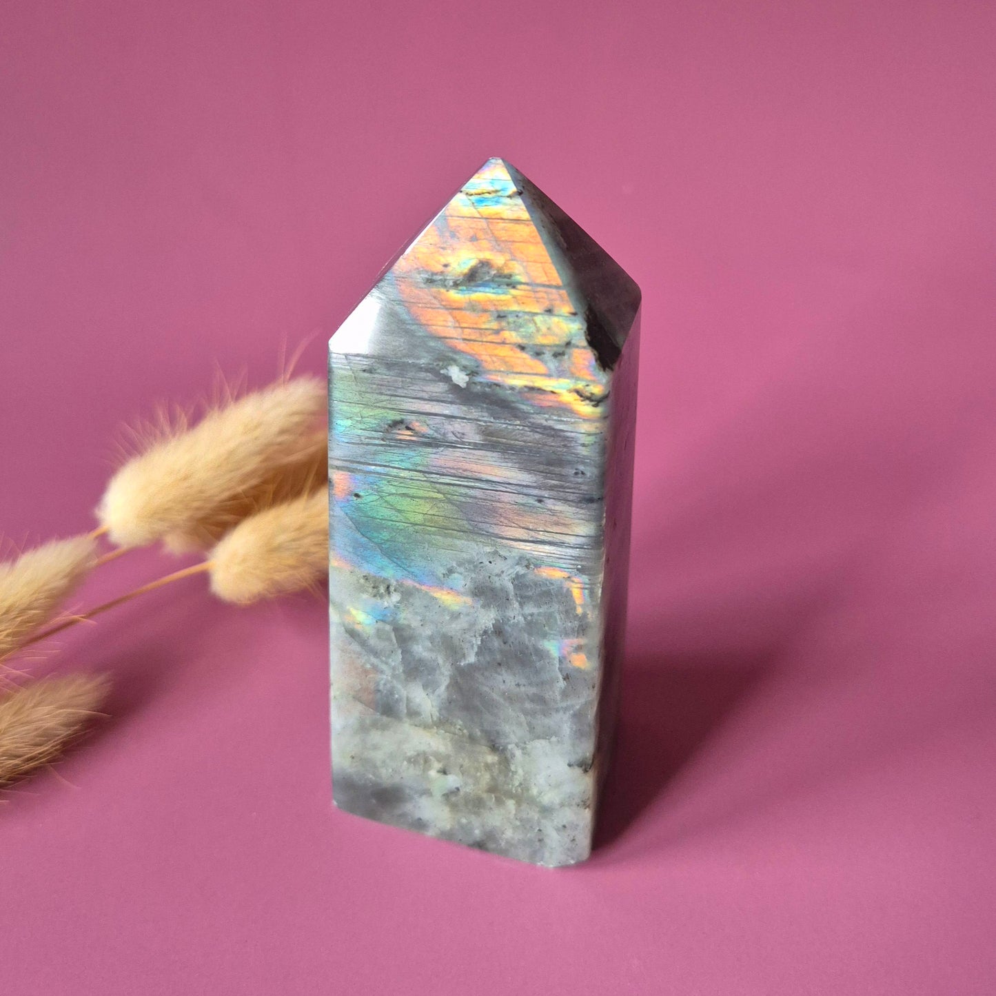 XL Edelsteen Paarse / Oranje Labradoriet Tower met Regenboog Flash – 288g