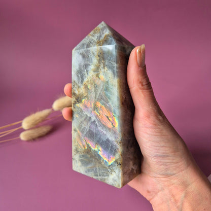 XL Edelsteen Paarse / Oranje Labradoriet Tower met Regenboog Flash – 375g