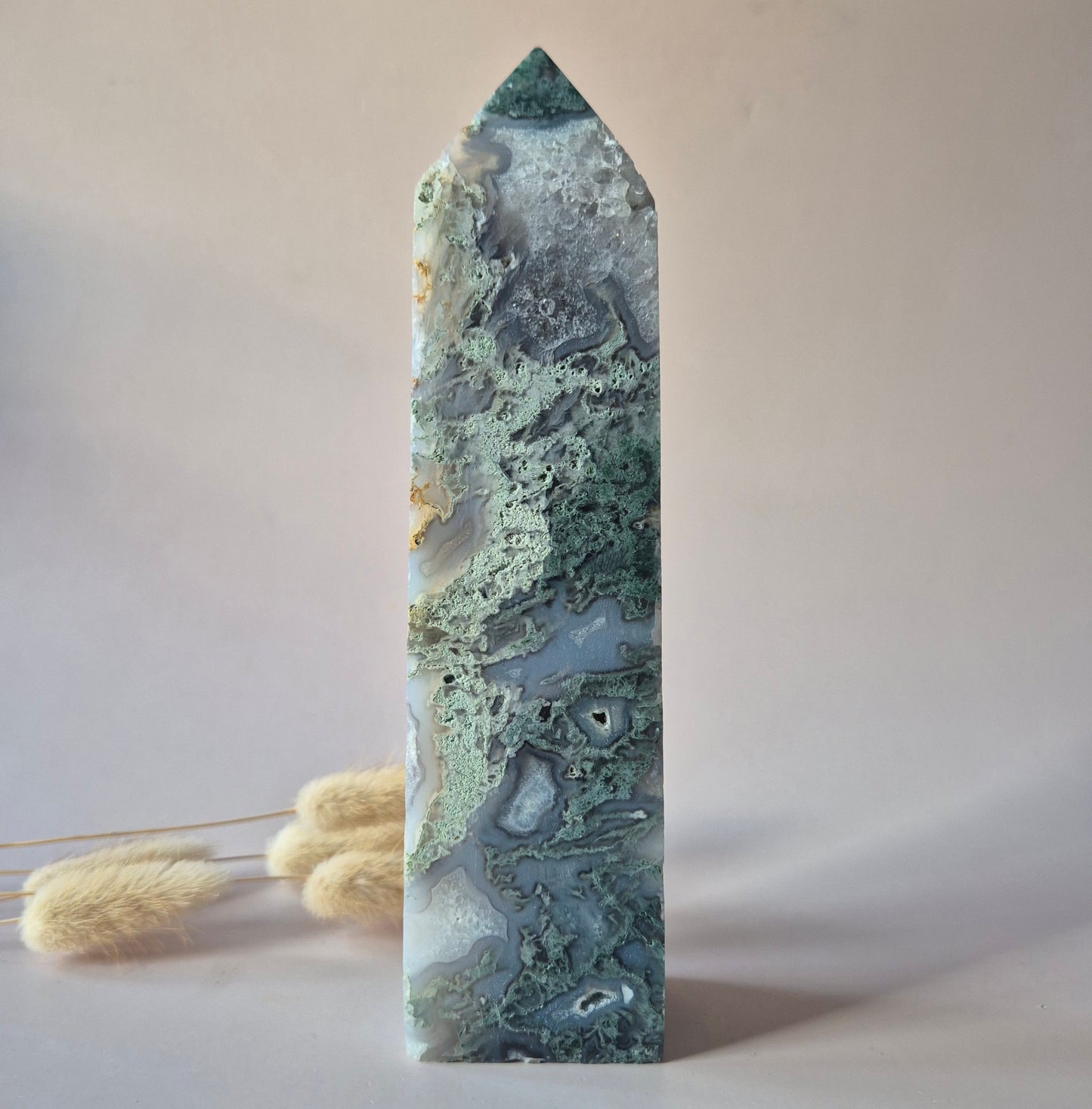 XXL Mosagaat Edelsteen Toren (637 g) Obelisk / Tower / Point