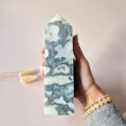 XXL Mosagaat Edelsteen Toren (887 g) Obelisk / Tower / Point