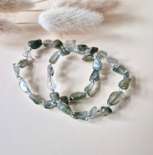 Edelsteen Armband Groene Rutiel Kwarts – Natuurlijke Chips & Organische Vorm