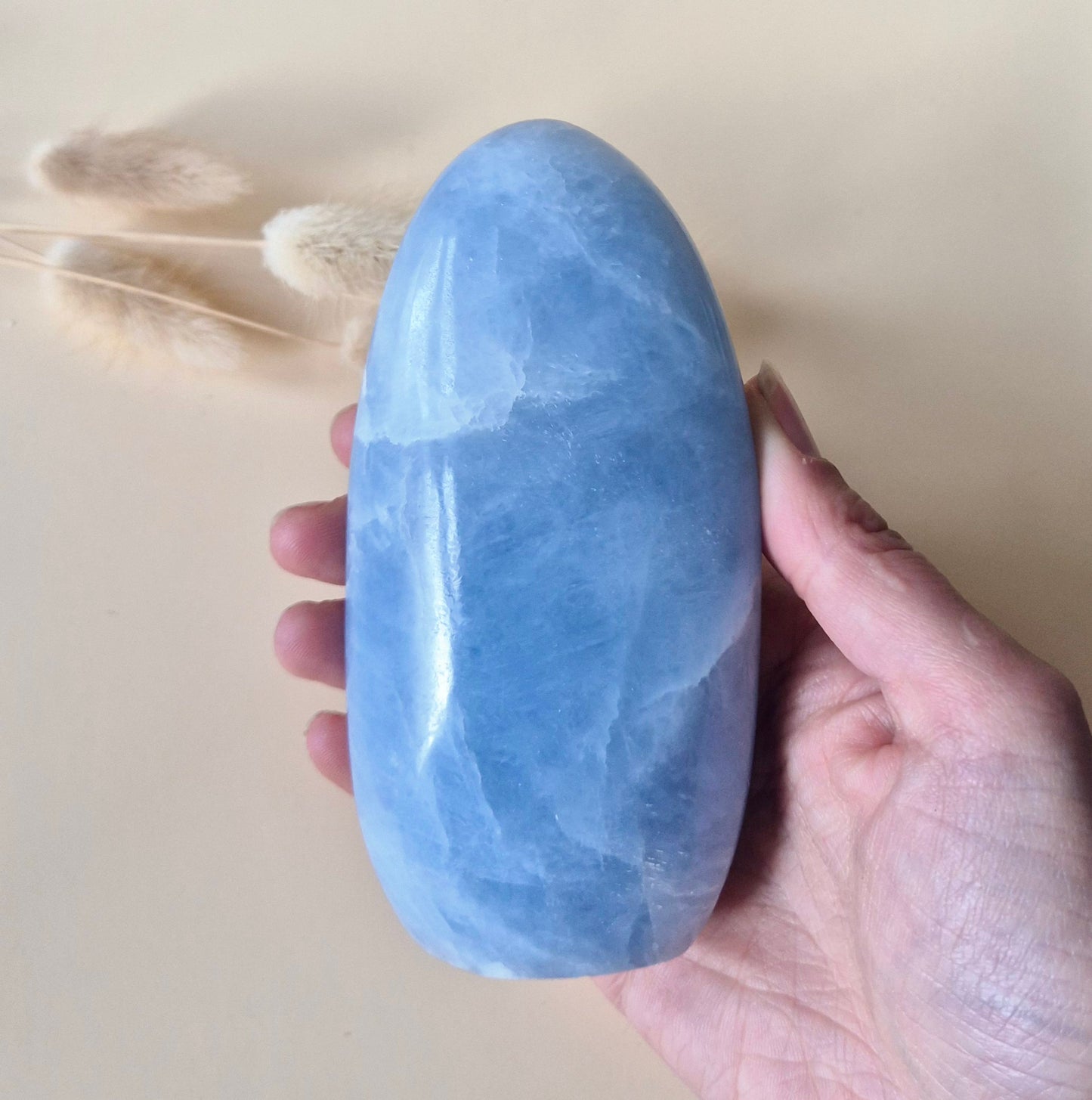 Edelstein Coelestin Handschmeichler (6-8 cm) – Engelfrieden &amp; spirituelle Verbindung Handschmeichler Sorgenstein