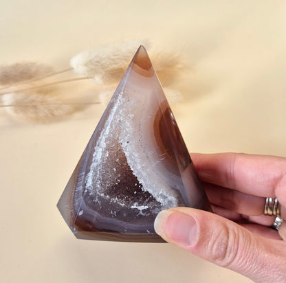 Druzy Grijze Agaat Diamant Staande Edelsteen Kristal - #7 242g