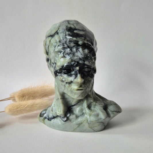 Edelsteinbüste einer Frau (8 cm) - Rosenquarz