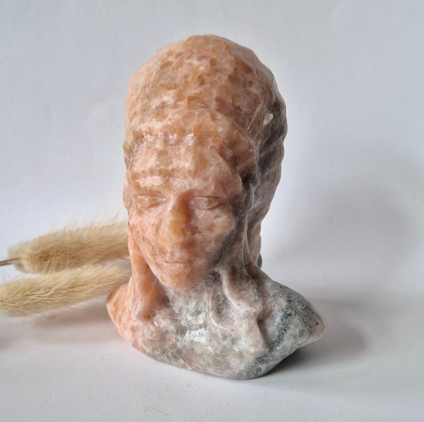 Edelsteinbüste einer Frau (8 cm) - Rosenquarz